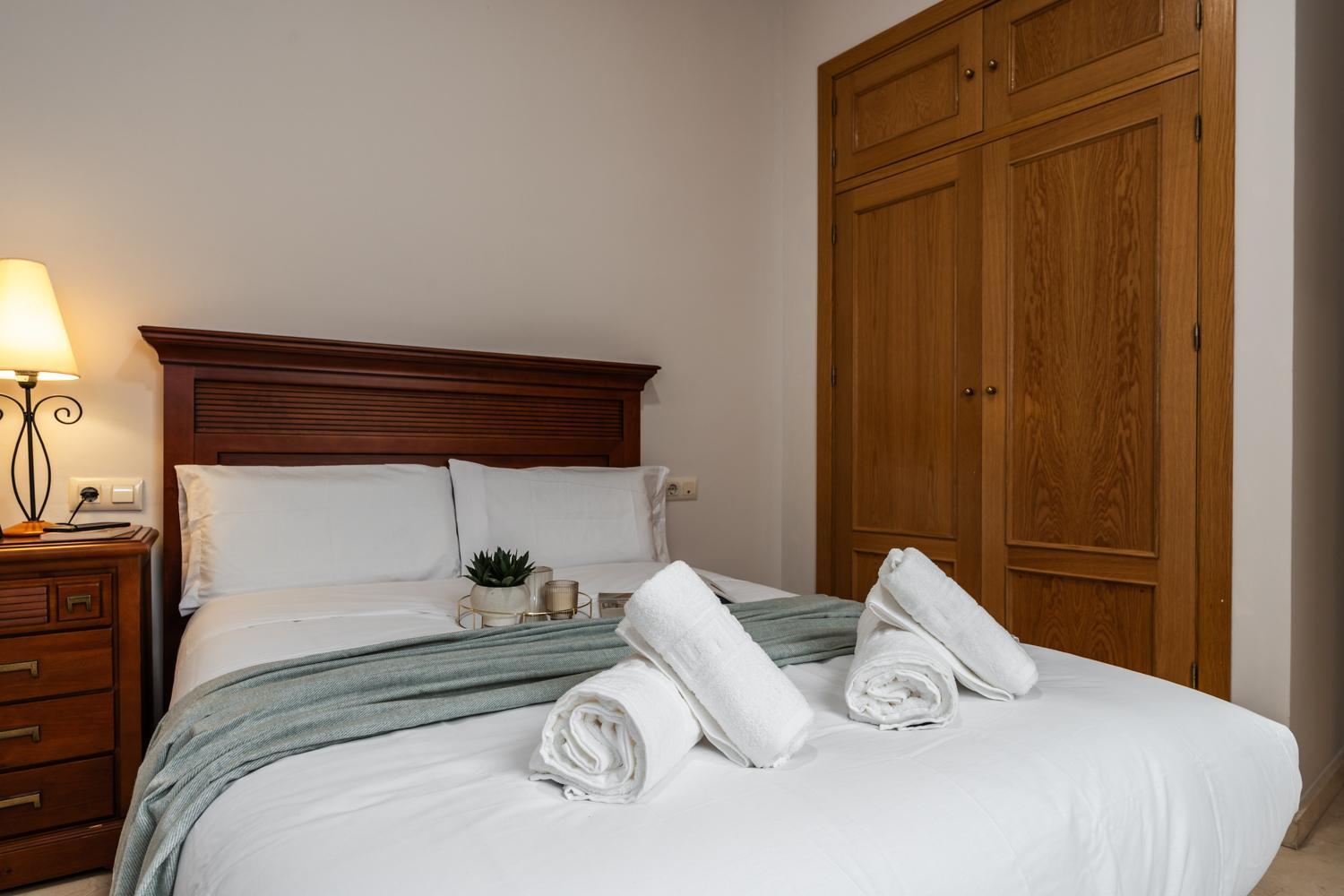Tuguest Palacio De Los Jeronimos Apartments Granada Eksteriør billede