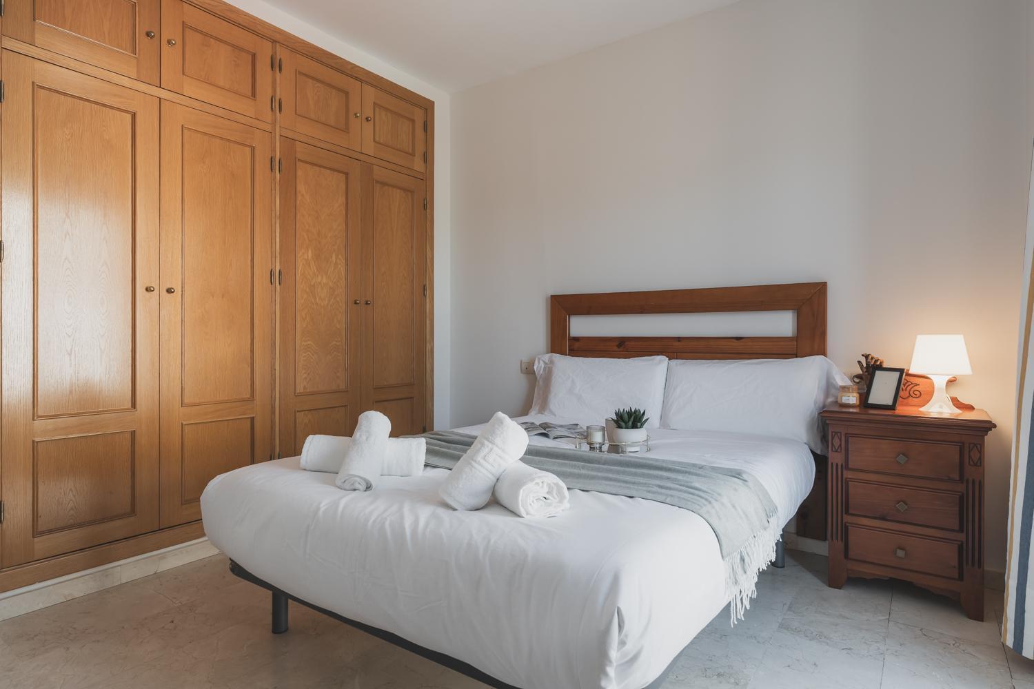 Tuguest Palacio De Los Jeronimos Apartments Granada Eksteriør billede